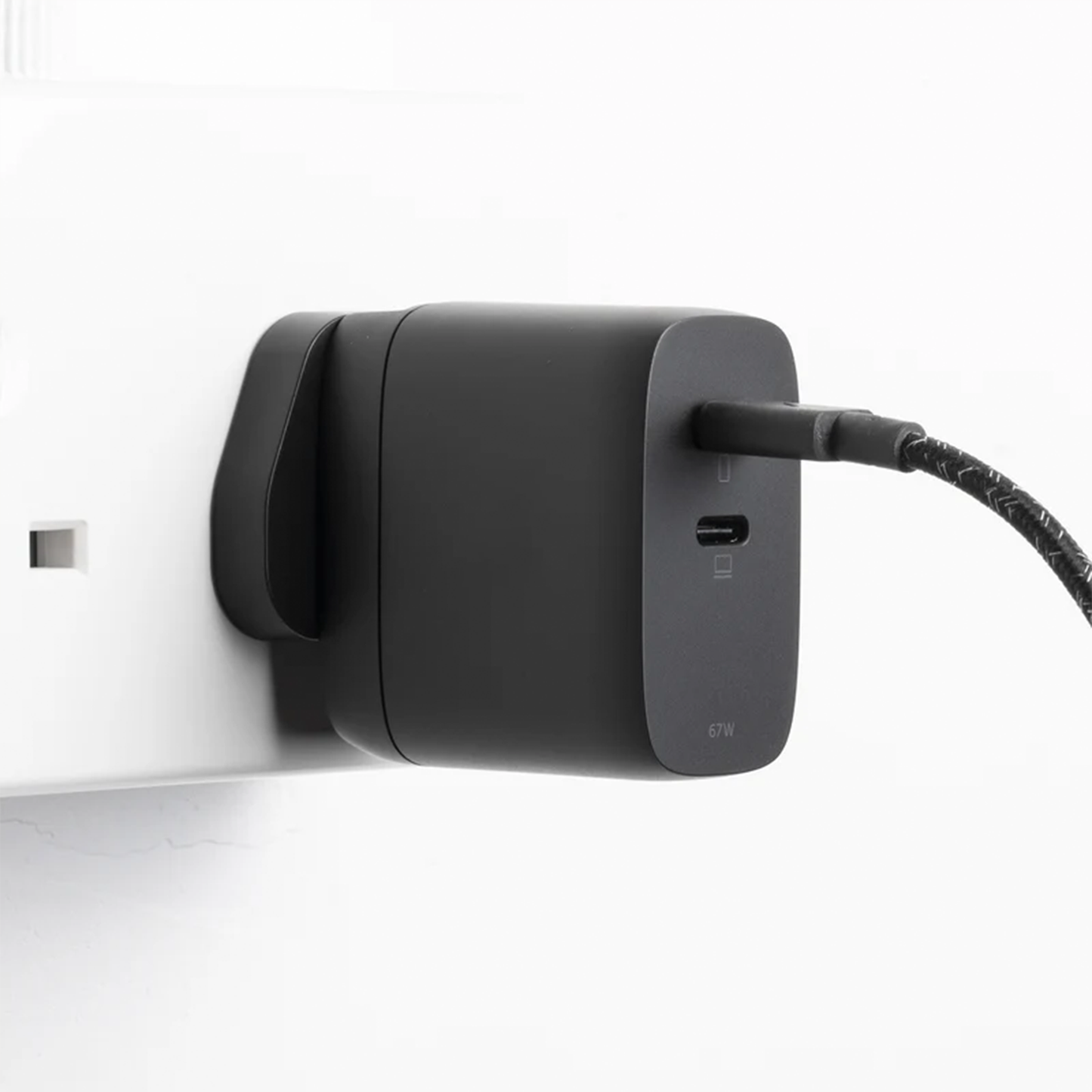 67W Dual Port Travel Power Adapter, Interchangeable Plug Fast Charging Block With Dynamic Energy Distribution Charger